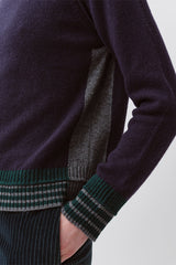 GREY TURTLENECK SWEATER