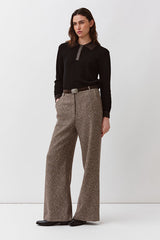 CONTRAST COLLAR KNIT POLO-STYLE