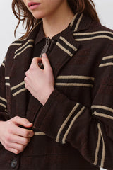 TAILORED COLLAR STRAIGHT JACKET