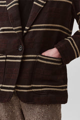 TAILORED COLLAR STRAIGHT JACKET