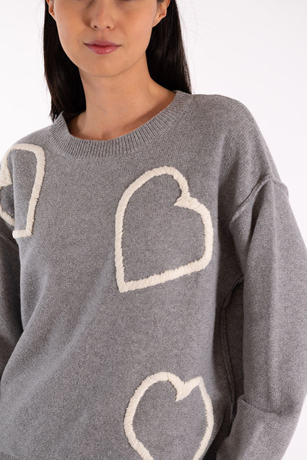 EVE HEARTS EMBROIDERY GREY SWEATER