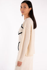 EVE HEARTS EMBROIDERY WHITE SWEATER