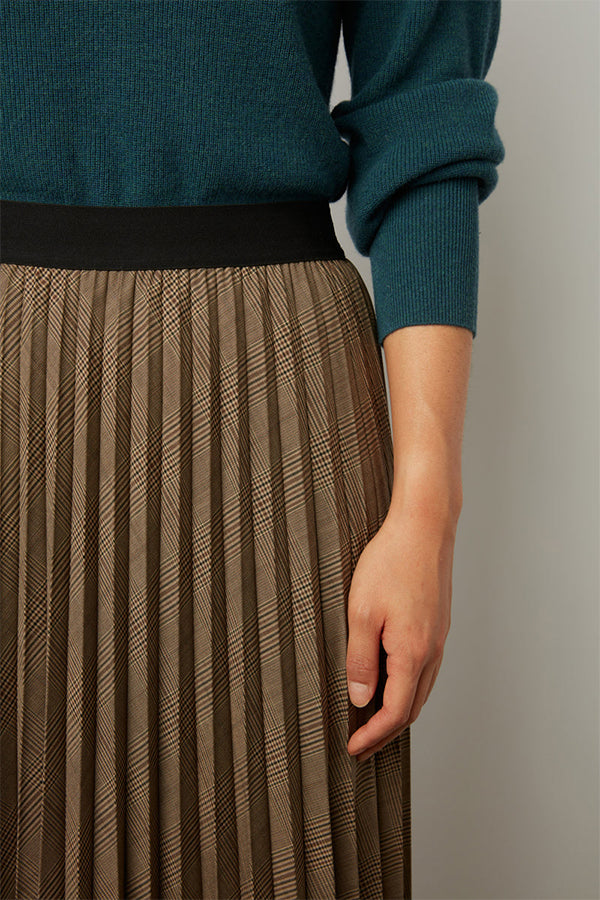 BETTYLOU PLEATED PRINCE OF WALES SKIRT