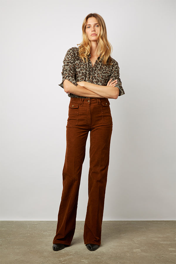 ANNA CAMEL NEEDLECORD FLARED TROUSERS