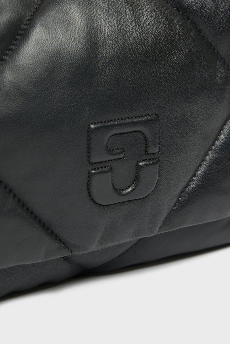 LE FANNY BLACK QUILTED CHAIN STRAP HANDBAG