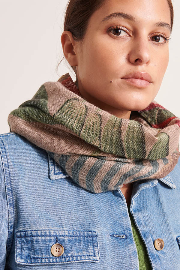 ELFY IRIDESCENT PRINTED SCARF