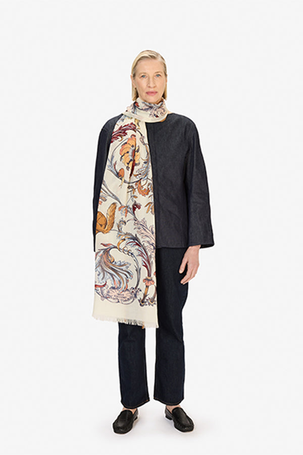 ROCOCO WHITE 55 SCARF