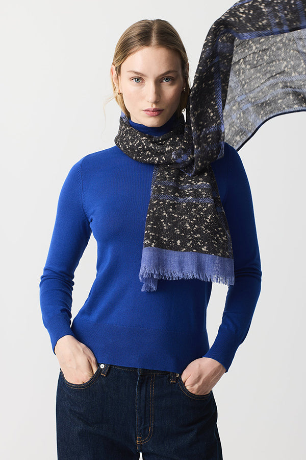 BLACK PRINTED WOOL SCARF