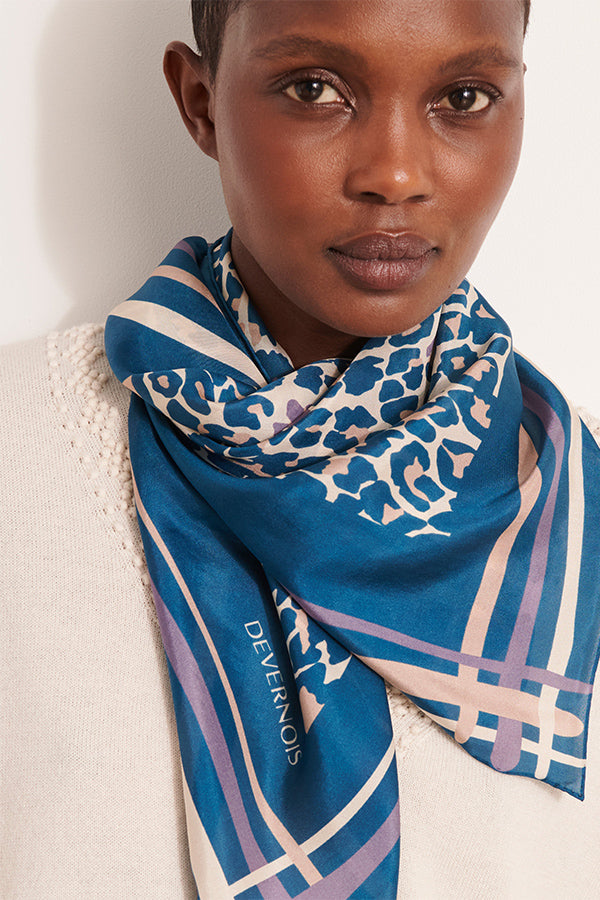 EXOTIC PRINTED SQUARED SCARF