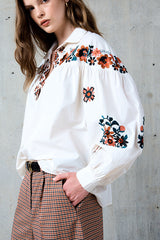 SERENA ECRU LOOSE EMBROIDERED TUNIC