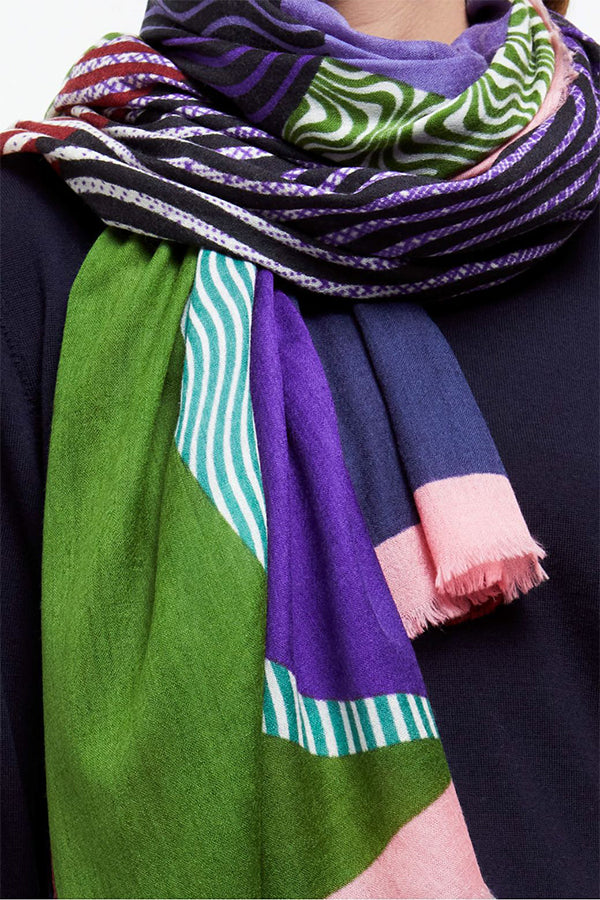 ULTRA PURPLE EVANESCENT SCARF