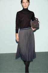 TRUDY PLAIN PLEATED SKIRT