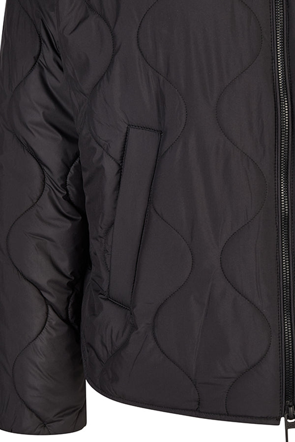 BLACK QUILTED HOODED JACKET