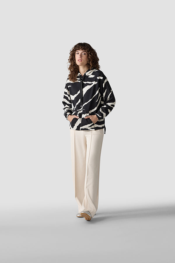 BLACK WHITE ABSTRACT PATTERN HOODIE