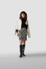 BLACK TURTLENECK KNIT SWEATER