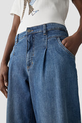 BLUE HIGH WAISTED TAPERED DENIM JEANS