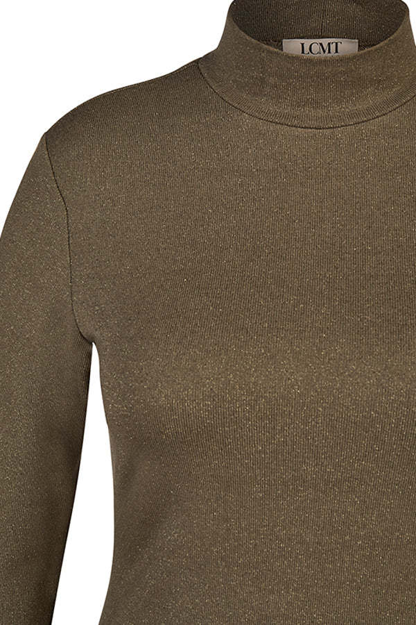 GREEN TURTLENECK KNIT SWEATER