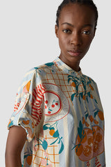 STAND-UP COLLAR ALL-OVER PRINT BLOUSE