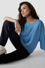LOOSE LIGHT BLUE T-SHIRT