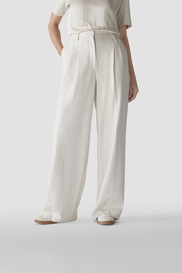 IVORY STRAIGHT TROUSERS
