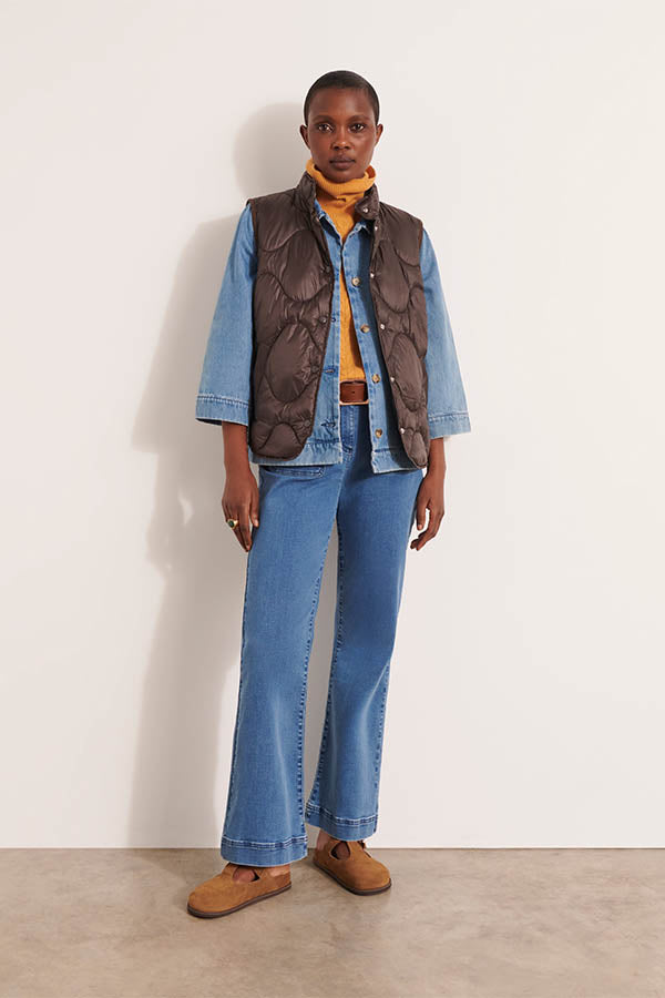 MACARON SHORT SLEEVELESS DOWN JACKET