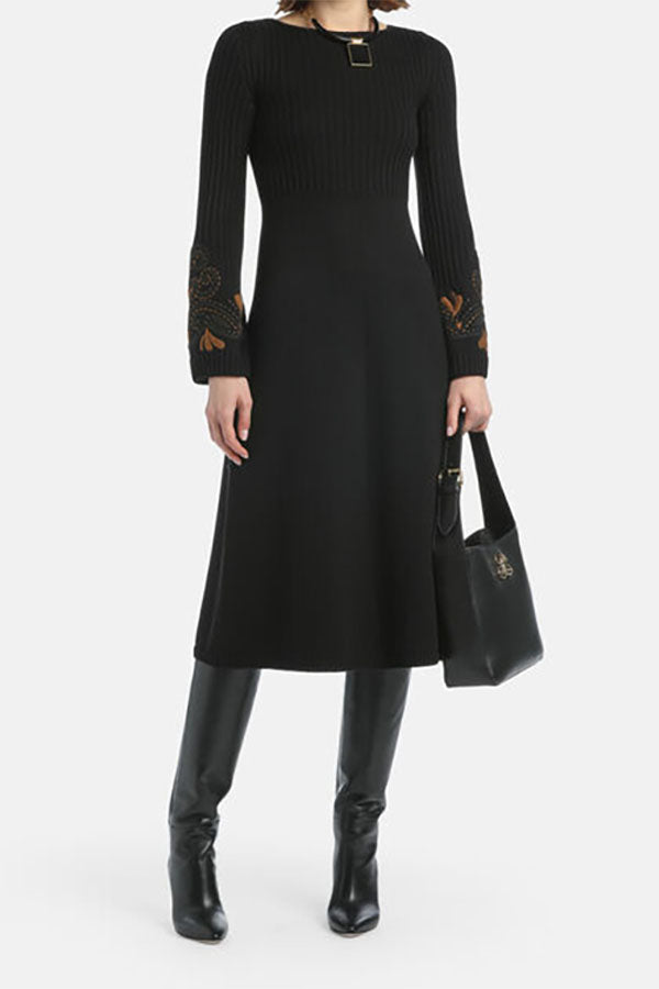 MANILIA EMBROIDERED MIDI DRESS