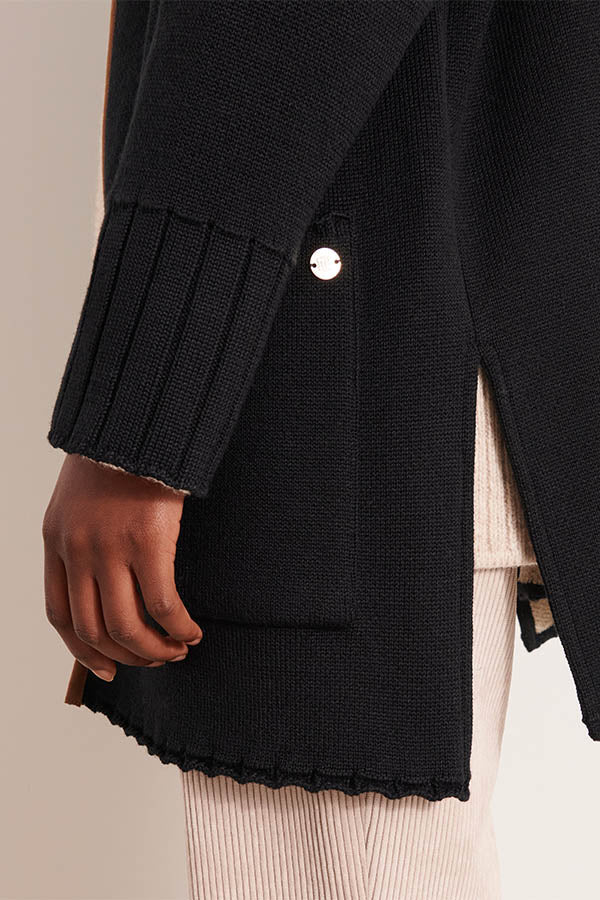 NAMPO MINIMALIST BLACK OPEN-FRONT COAT