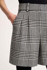 OTILIA HOUNDSTOOTH BERMUDA SHORTS