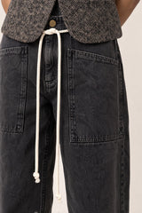 LOOSE FIT CARGO JEANS