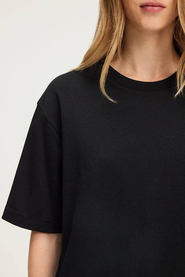 HEVA BLACK ROUND COLLAR COTTON T-SHIRT