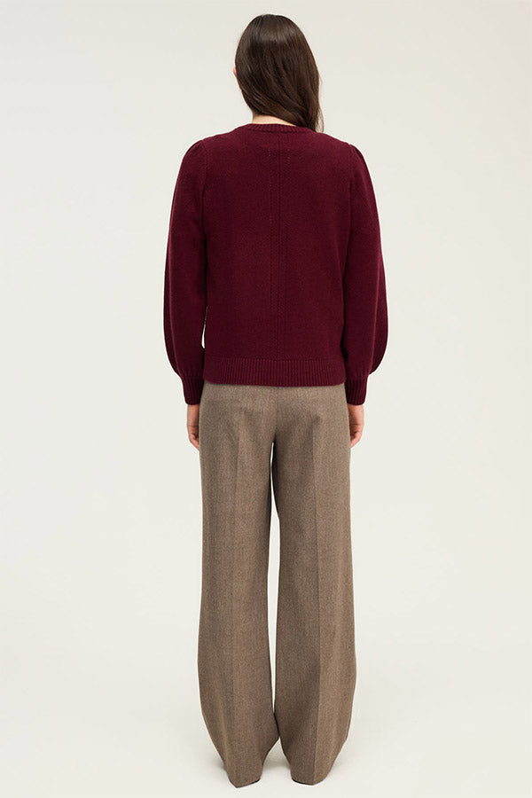 ELOISE RED PLEATEDSHOULDERS WOOL SWEATER