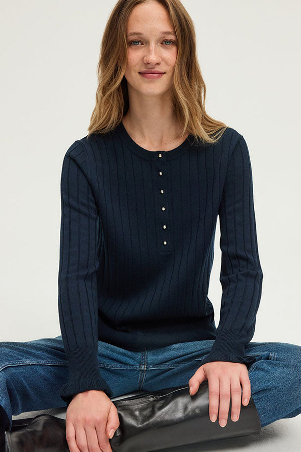 EDORA NAVY GOLD TONE BUTTONS FINE RIBBED SWEATER