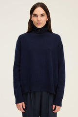 EVANA NAVY WOOL TURTLENECK SWEATER