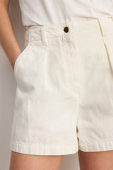 BAHYA ECRU DENIM PLEATED SHORTS