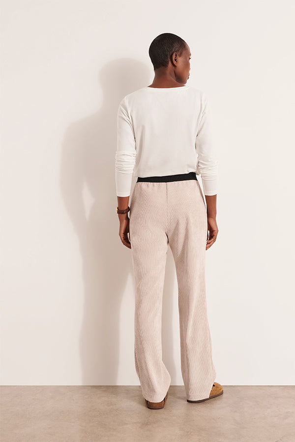 PELVET12 BEIGE STRAIGHT TROUSERS
