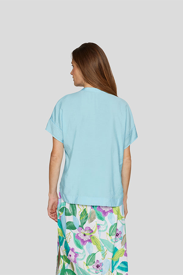 POWDER BLUE BASIC T-SHIRT