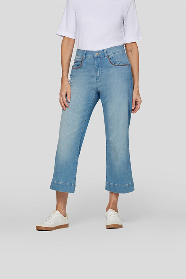 EMBELLISHED POCKETS JEANS