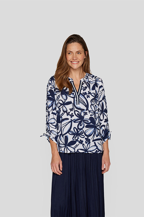 ALLOVER FLORAL PRINT BLOUSE