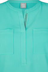 EMERALD STUDDED T-SHIRT