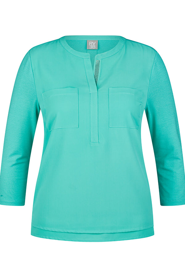 EMERALD STUDDED T-SHIRT