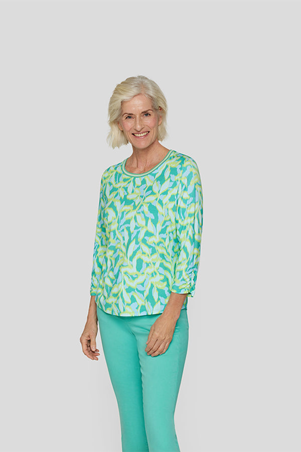 EMERALD LEAF PRINT T-SHIRT