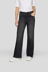 GREY MEDIUM WASH JEANS