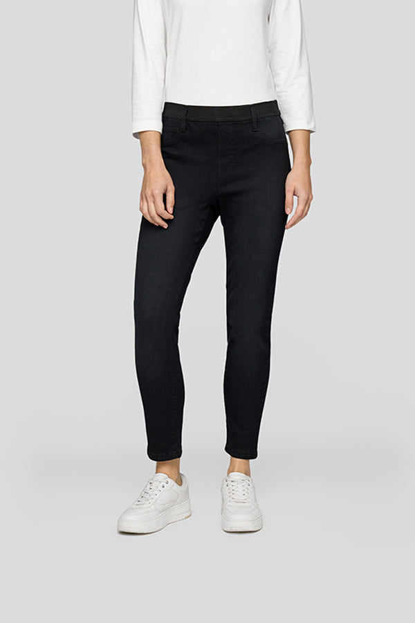 BLACK CLASSIC BELT LOOPS STRAIGHT LEG DENIM JEANS