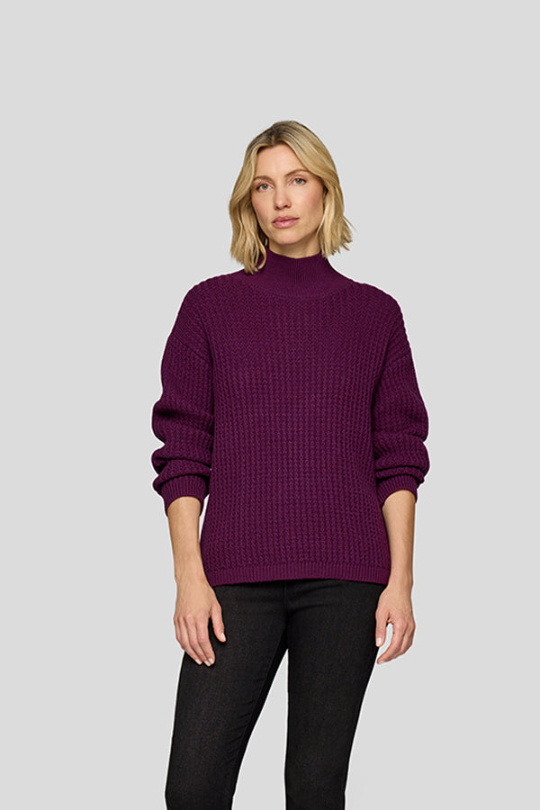 PURPLE TURTLENECK KNIT SWEATER