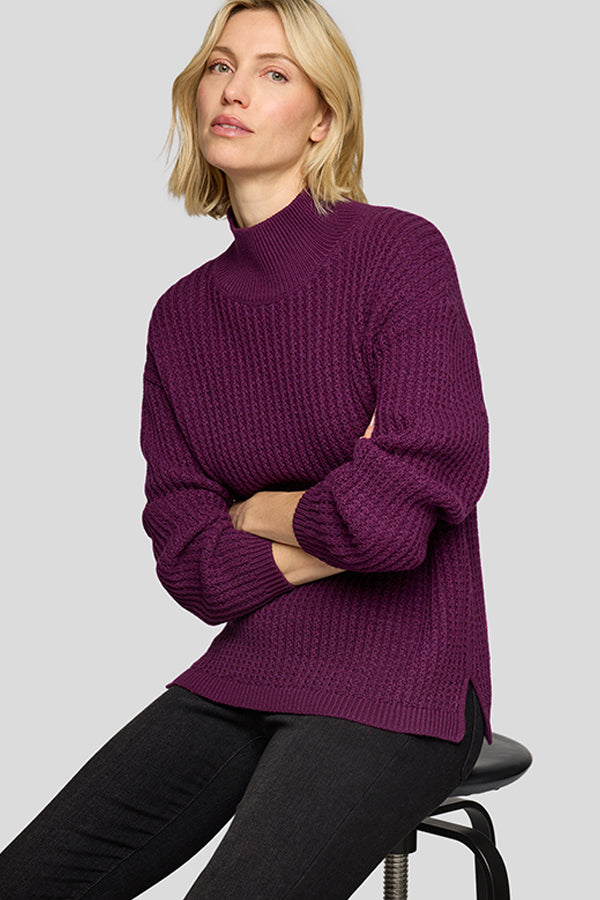 PURPLE TURTLENECK KNIT SWEATER