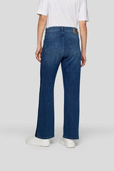 BLUE MEDIUM WASH JEANS