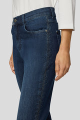 CLASSIC BLUE MEDIUM WASH JEANS