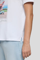 BEACH SCENE GRAPHIC T-SHIRT