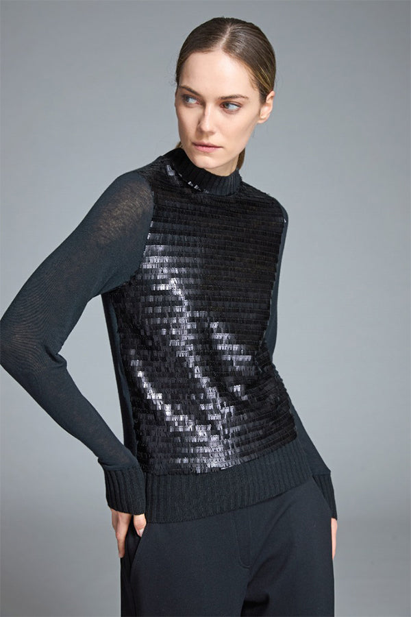 BLACK LONG-SLEEVE SWEATER