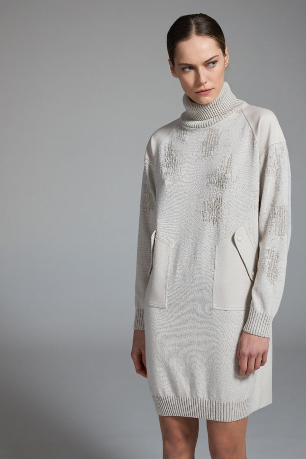 BEIGE TURTLENECK SWEATER DRESS